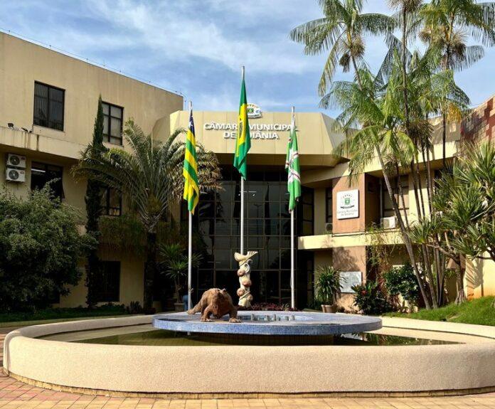 Imagem relacionada à matéria do Repórter Capital sobre o concurso da Câmara Municipal de Goiânia.