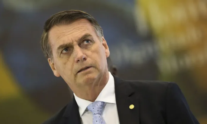Imagem relacionada à matéria do Repórter Capital sobre a prisão do ex-presidente Jair Bolsonaro determinada pelo STF.