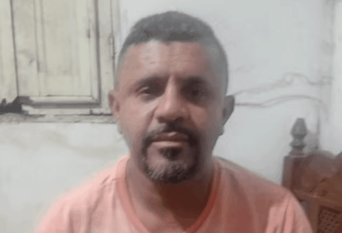 Imagem relacionada ao acidente de motoboy que caiu no poço do elevador durante entrega em Campos dos Goytacazes