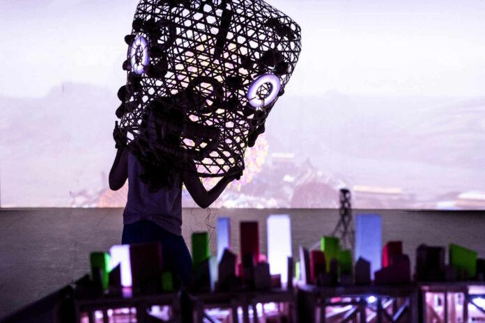 Jovens participam de workshop cultural na Biblioteca Nacional de Brasília