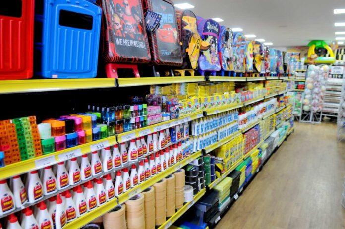 Imagem relacionada à fiscalização do Procon-DF em escolas sobre listas de material escolar