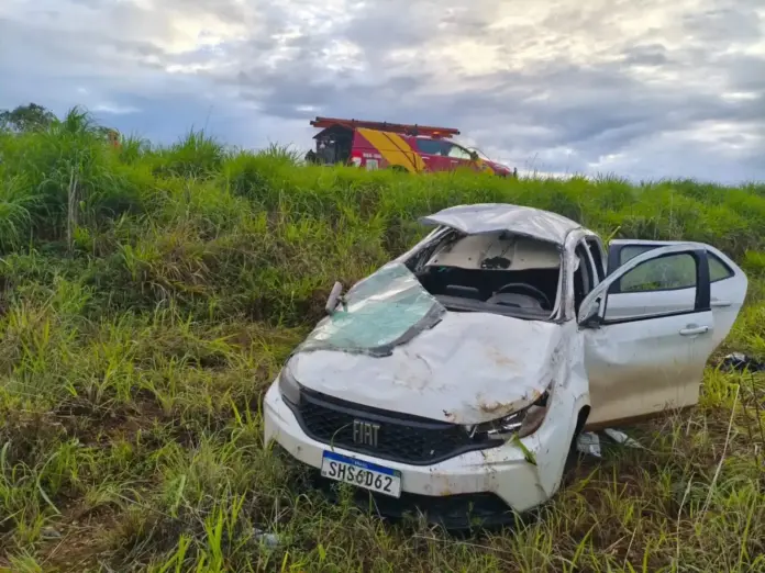 Imagem relacionada à matéria do Repórter Capital sobre capotamento com vítima fatal na GO-504, em Catalão, Goiás.