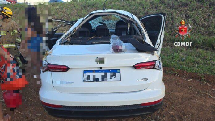 Imagem Fiat Cronos envolvido em acidente com duas vítimas