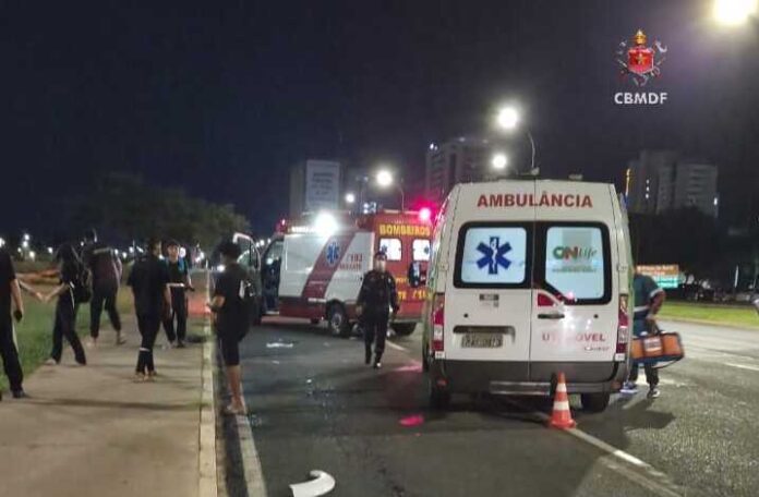 Imagem relacionada à matéria do Repórter Capital sobre atropelamento nas proximidades da Torre de TV de Brasília, com atendimento do CBMDF.