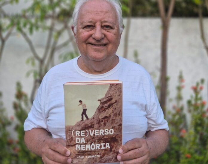Imagem relacionada ao lançamento do livro “(Re)verso da Memória”, de Caio Tibúrcio, no Clube do Choro de Brasília.