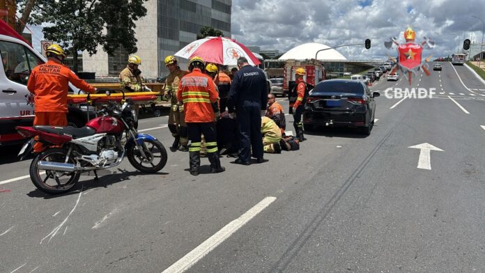 Foto ilustrativa de atendimento do CBMDF em ocorrência de trânsito no DF