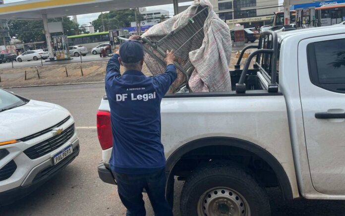 Imagem relacionada à matéria do Repórter Capital sobre operação da DF Legal contra comércio irregular na Ceilândia