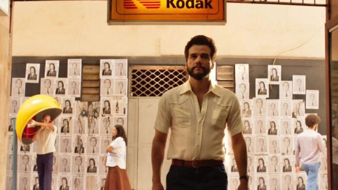 Cine Brasília exibe sessões do filme O Agente Secreto e transmissão ao vivo do Oscar 2026 em Brasília.