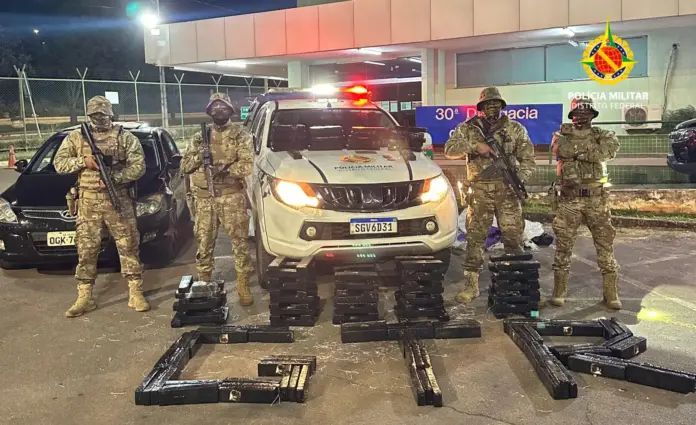 PMDF apreende 200 kg de maconha em ponto de bloqueio no Paranoá