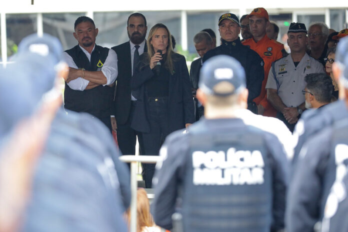 Imagem relacionada à matéria do Repórter Capital sobre lançamento da Operação Brasília Mais Segura com reforço da PMDF nas ruas do DF.