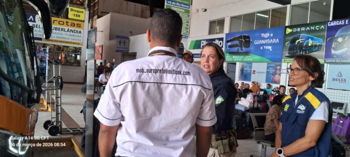 Fiscais da AGR realizam 1,1 mil abordagens no transporte intermunicipal em três meses