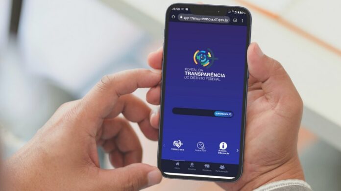 Transparência ativa e passiva: como o governo do DF divulga informações