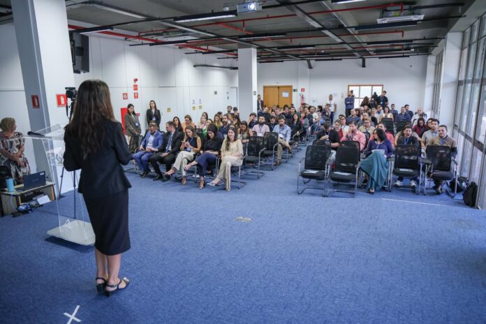 Encontro aborda a aplicação de tecnologia e inteligência artificial na gestão de projetos no setor público