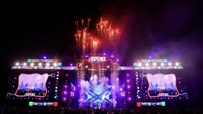 Expomix atrai mais de 35 mil visitantes na primeira noite e coleta 38 toneladas de alimentos