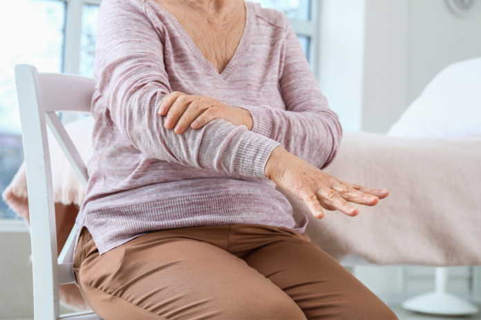 Hospital de Base oferece atendimento especializado a pacientes com Parkinson