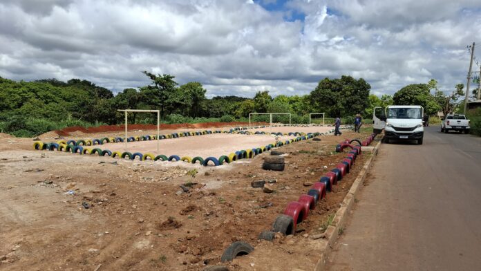 Mutirão revitaliza antigo lixão e cria espaço de lazer no Sol Nascente