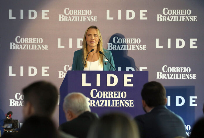 Celina Leão defende inovação tecnológica e mudança do eixo econômico do DF durante Brasília Summit