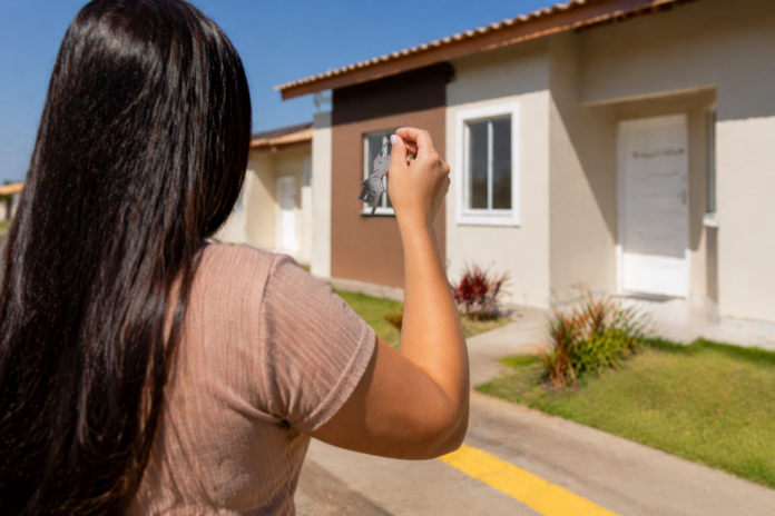 Programa Aluguel Social amplia proteção a mulheres em situação de violência com novas regras