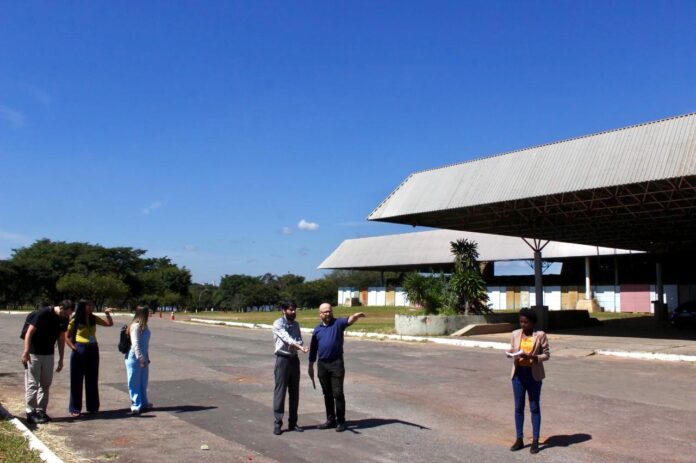 Vistoria técnica analisa viabilidade de concessão do Pavilhão de Exposições