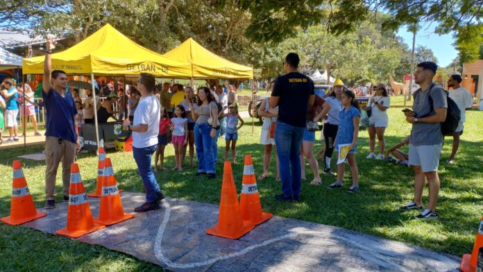 Ações educativas de trânsito beneficiam mais de 5,8 mil pessoas durante feriado prolongado