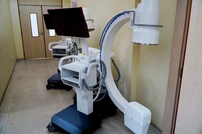 IgesDF publica edital para aquisição de dez arcos cirúrgicos para os Hospitais de Base e de Santa Maria