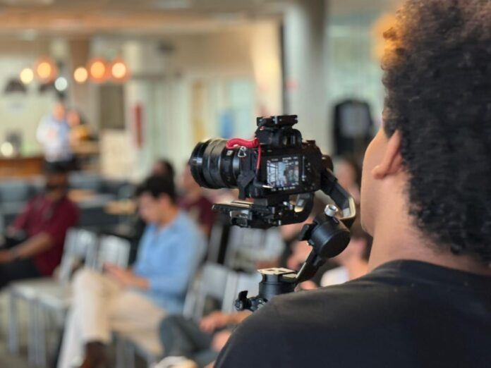 Workshop aborda processos criativos, estética e mercado do audiovisual no segundo dia de atividades