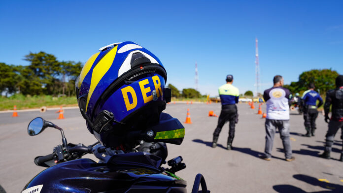 DER-DF comemora 15 anos do Maio Amarelo com programação de eventos ao longo do mês