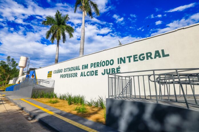 Inauguração da reforma e ampliação do Cepi Alcide Jubé em Goiás