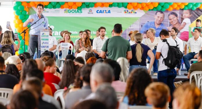 Programa Pra Ter Onde Morar beneficia 324 famílias em Valparaíso de Goiás