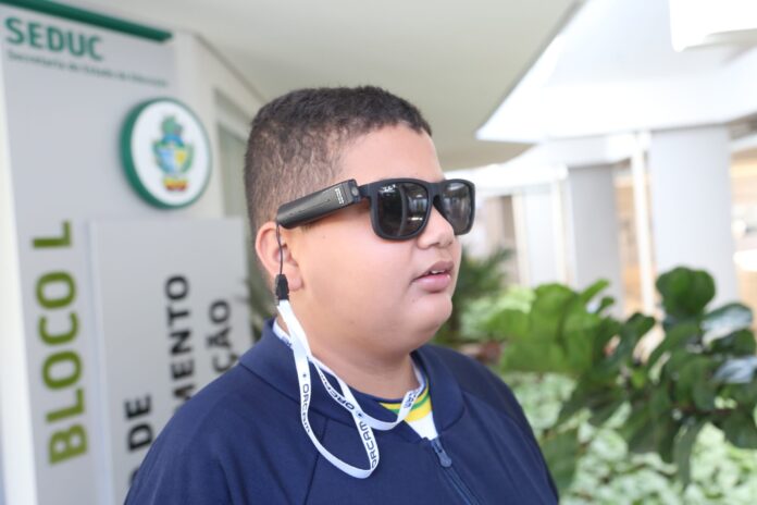 Seduc abre inscrições para curso de atendimento a estudantes com baixa visão