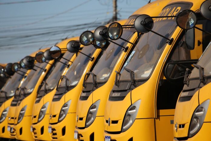 Detran implementa sistema de videomonitoramento para transporte escolar