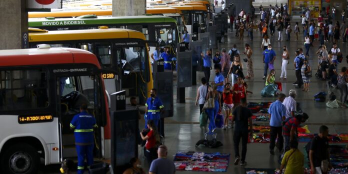 Estudo sugere que tarifa zero no transporte poderia funcionar como novo Bolsa Família