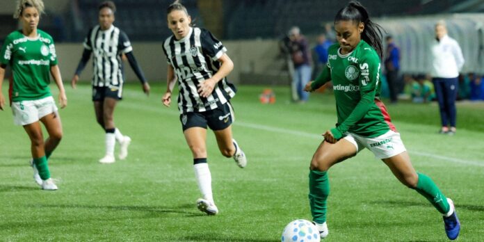 Palmeiras vence Atlético-MG e assume a vice-liderança do Brasileiro Feminino