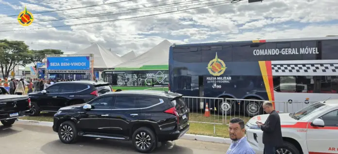 PMDF Aciona Comando Móvel e Unidades de Área para Assegurar Segurança do “GDF Mais Perto de Você” no Riacho Fundo II
