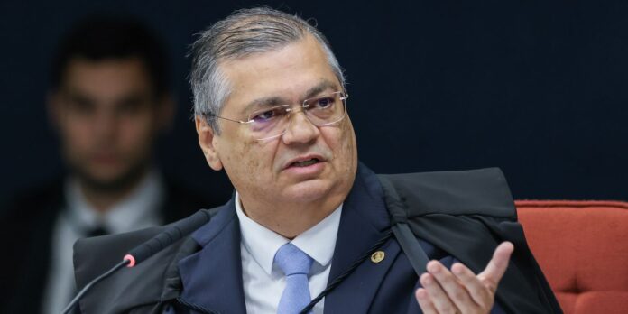 Dino solicita ao TSE a análise do possível uso de emendas em campanha eleitoral