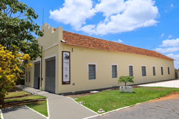 Suspense e produções brasileiras destacam nova programação do Cine Ferroviário