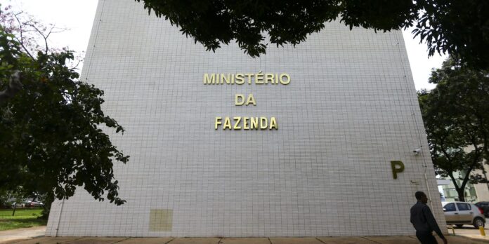 Fazenda emite alerta sobre site falso do Novo Desenrola