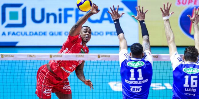 Sada Cruzeiro vence Vôlei Renata e conquista décimo título da Superliga
