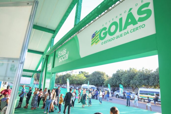 Goiás Social entrega mais de 1,4 mil benefícios em Planaltina