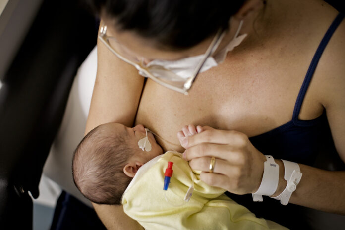 Aleitamento materno contribui para a proteção contra doenças respiratórias
