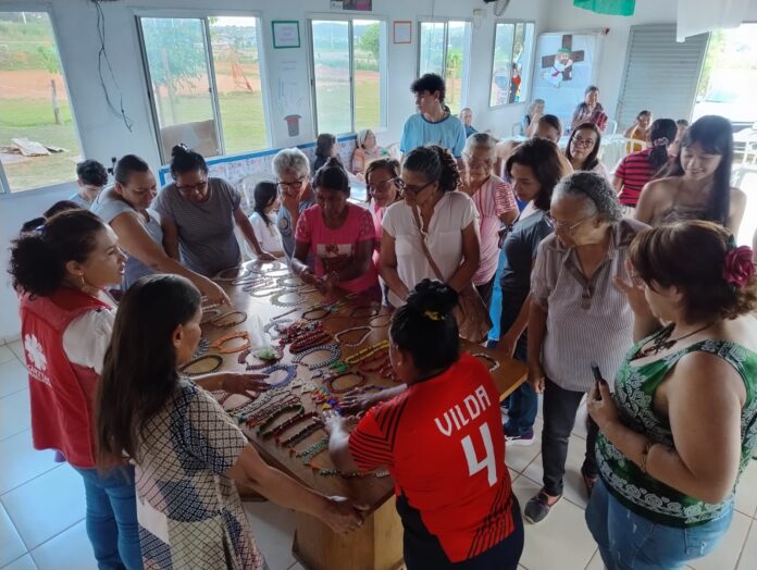 Indígenas da etnia Warao participam de ações de fortalecimento de vínculo em São Sebastião