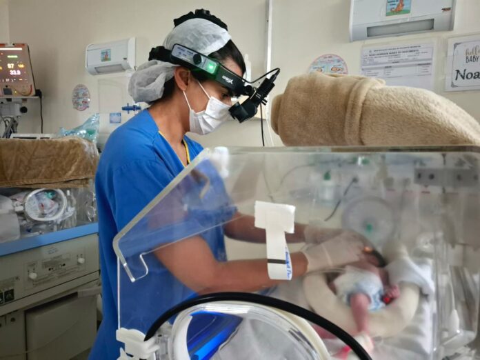 Hospital de Santa Maria realiza Teste do Olhinho em recém-nascidos