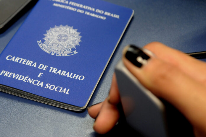 Semana inicia com mais de mil oportunidades disponíveis nas agências do trabalhador