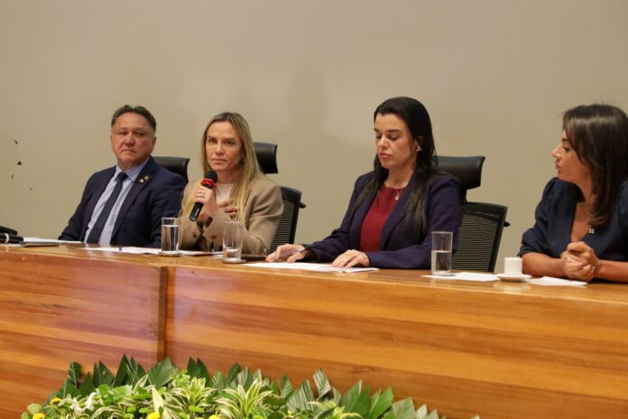 Governadora ressalta fortalecimento da rede de proteção às mulheres em homenagem ao programa “Não Temas, Maria”