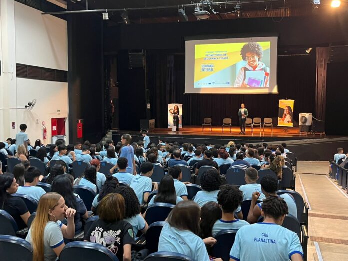 Ação promove cultura de paz e prevenção à violência nas escolas