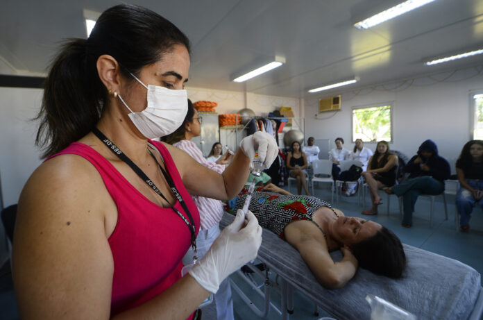 UBS 3 de Sobradinho realiza força-tarefa com exames, contraceptivos e ações de prevenção
