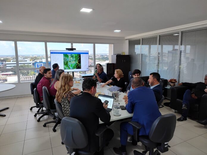 DF Legal apresenta MonitoraDF à Secretaria de Governança Digital