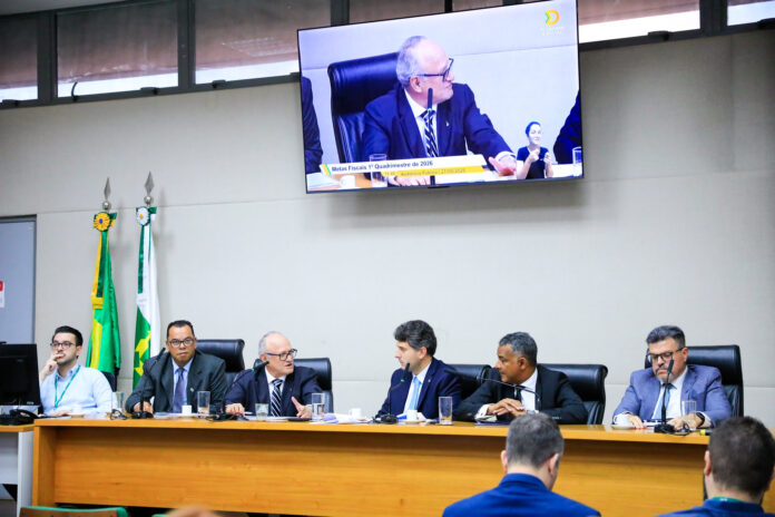 GDF planeja alcançar superávit de R$ 2 bilhões até o final do ano