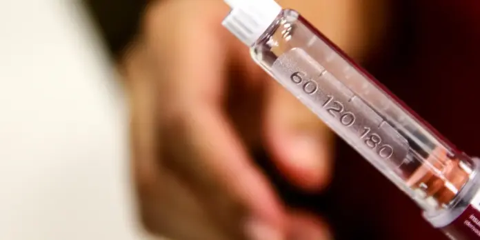 Anvisa aprova primeira caneta semelhante ao Ozempic para tratamento de diabetes