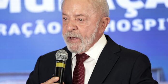 Lula assina medida provisória que elimina 